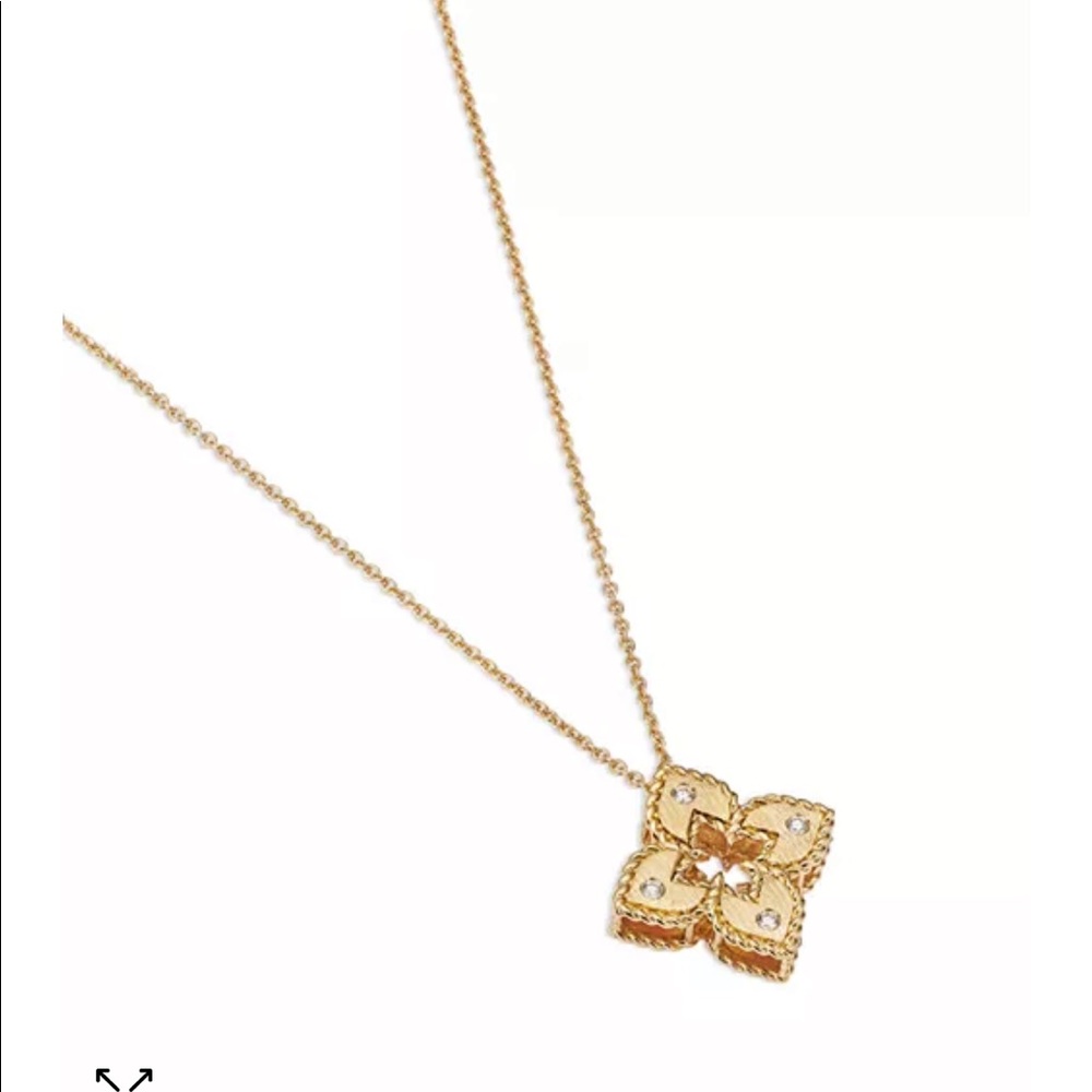 Roberto Coin 18K Venetian Princess Diamond Flower Pendant Necklace